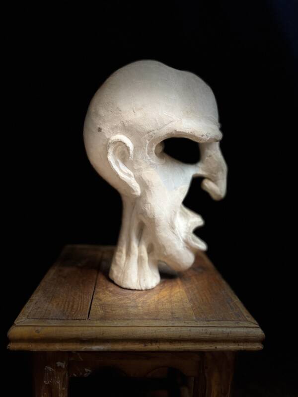 Rzeźba drewniana / Wooden sculpture „Autoportret / Self-portrait” – 38×20 cm