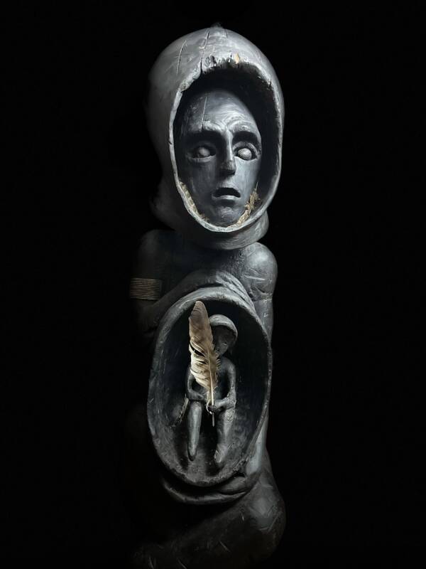 Rzeźba drewniana / Wooden sculpture „Kapłan / Priest” – 160×50 cm